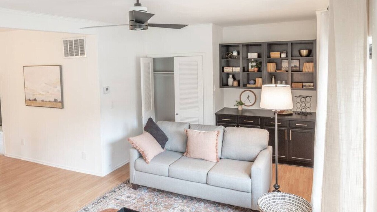 Photo of Livingroom in Maple Ridge