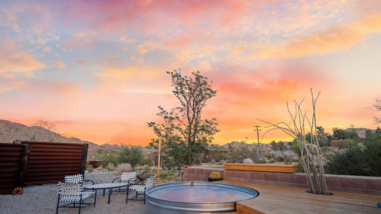 Photo of Others in Joshua Tree Highlands