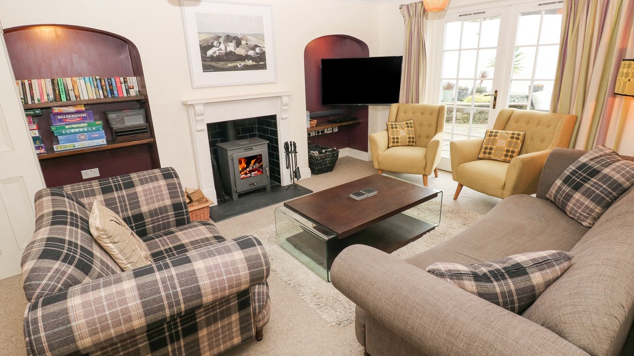 Photo of Livingroom in Trefin