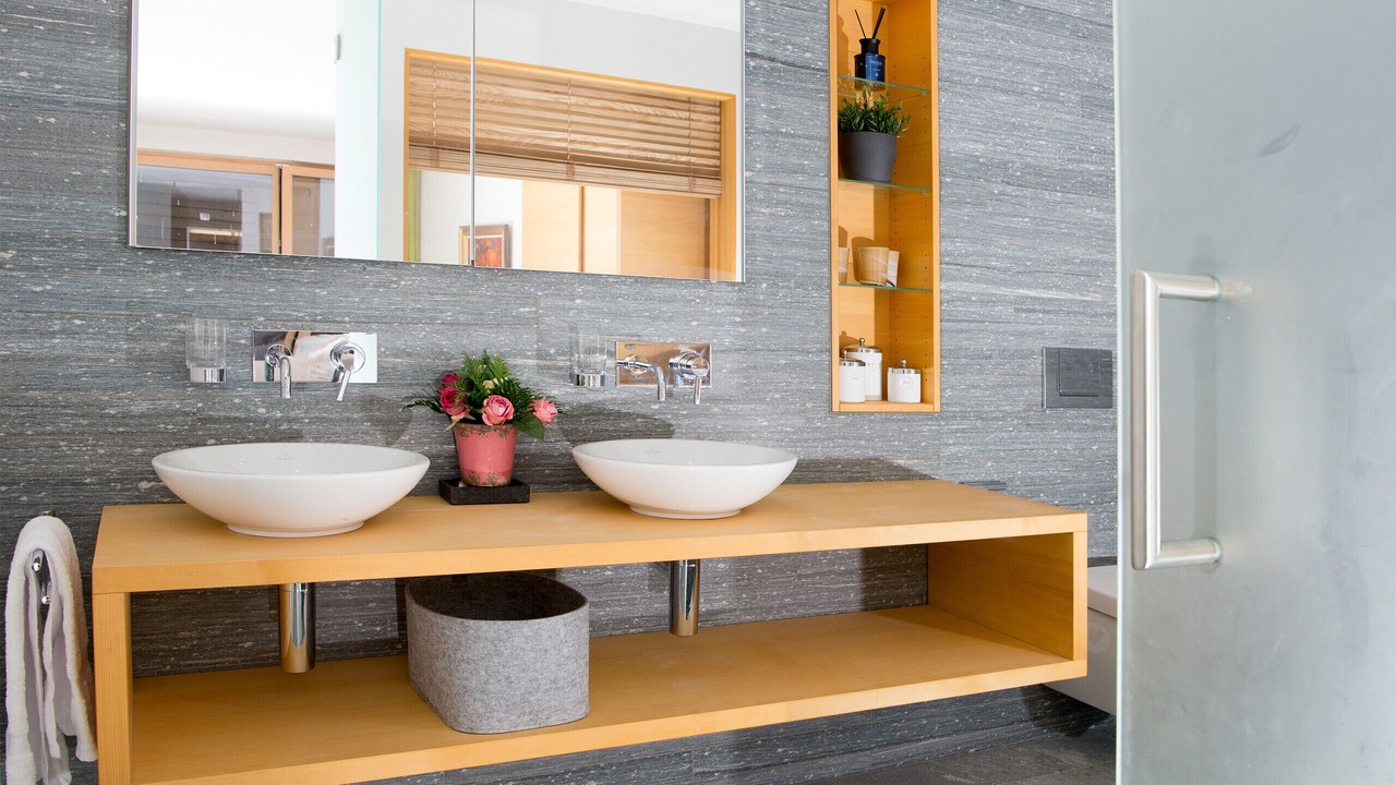Photo of Bathroom in Grisons