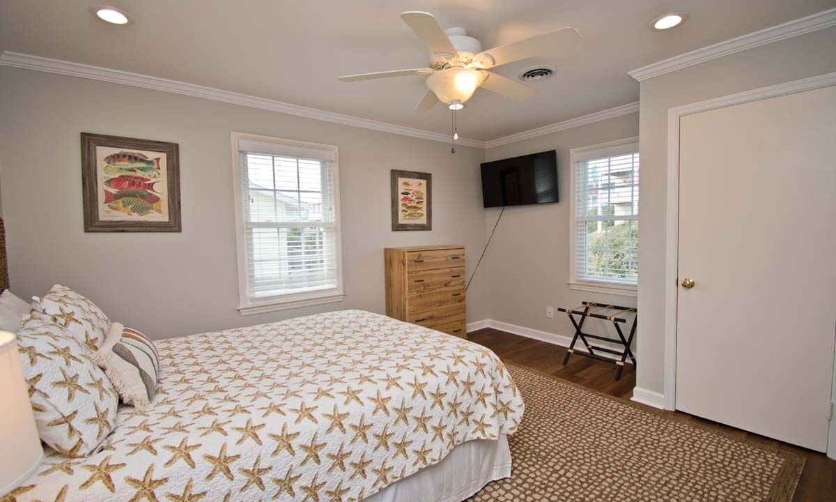 Photo of Bedroom in Atlantic Beach