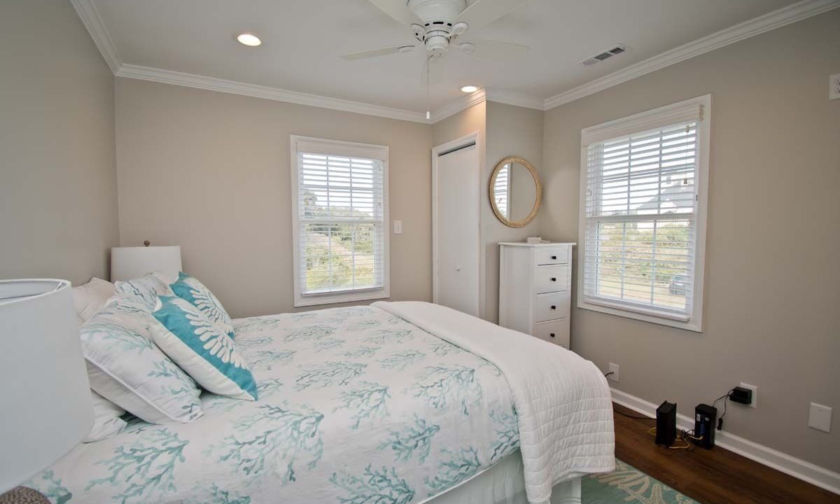 Photo of Bedroom in Atlantic Beach