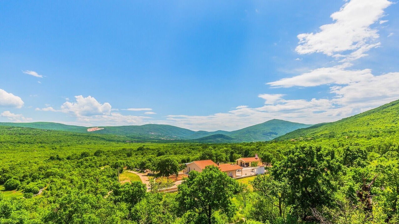 Photo of Others in Lovrec