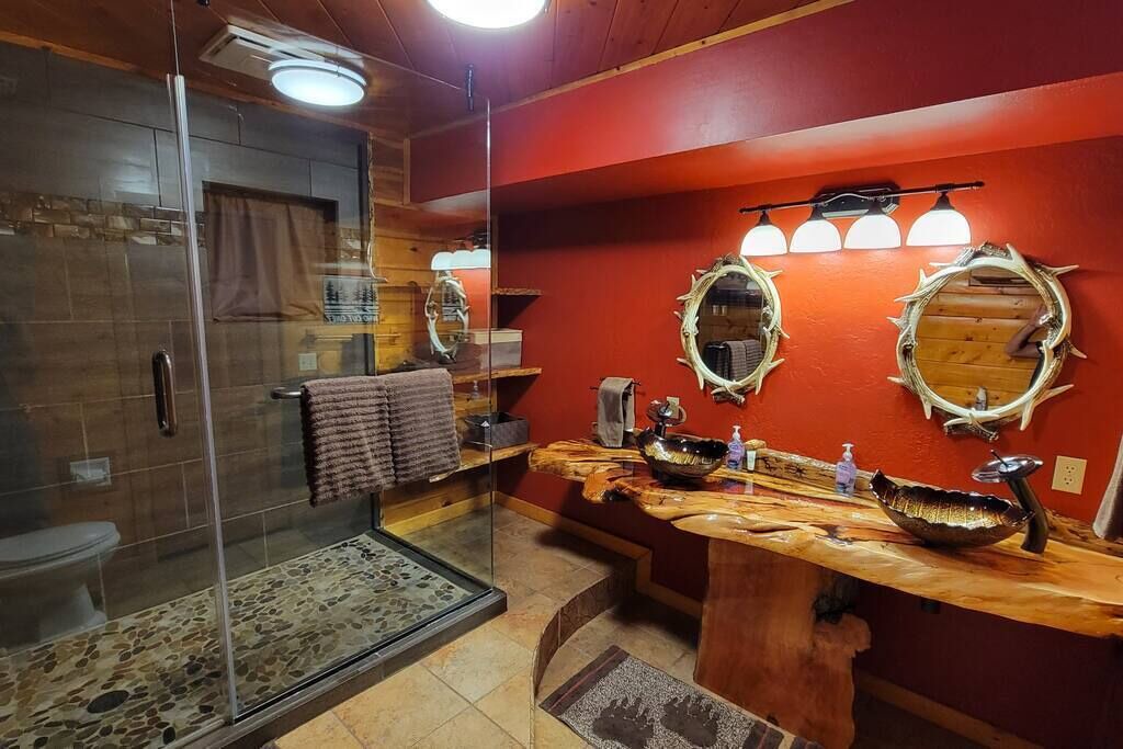 Photo of Bathroom in Clay Springs