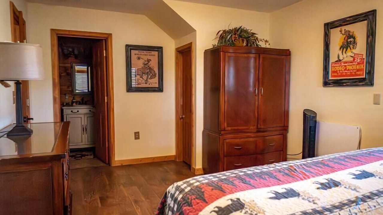 Photo of Bathroom in Clay Springs