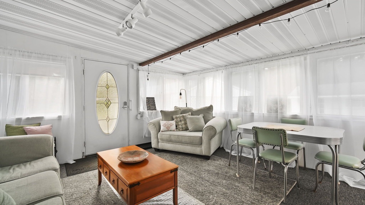 Photo of Livingroom in Jackson