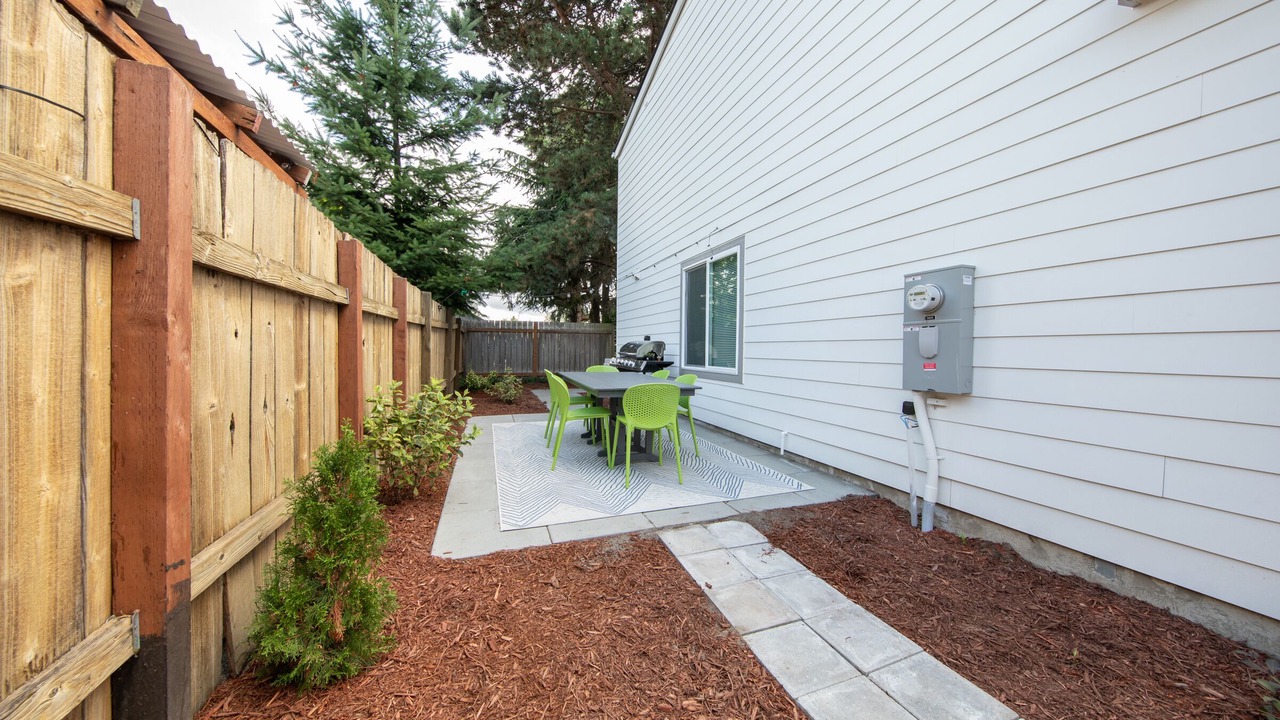 Photo of Outdoor in Loyal Heights