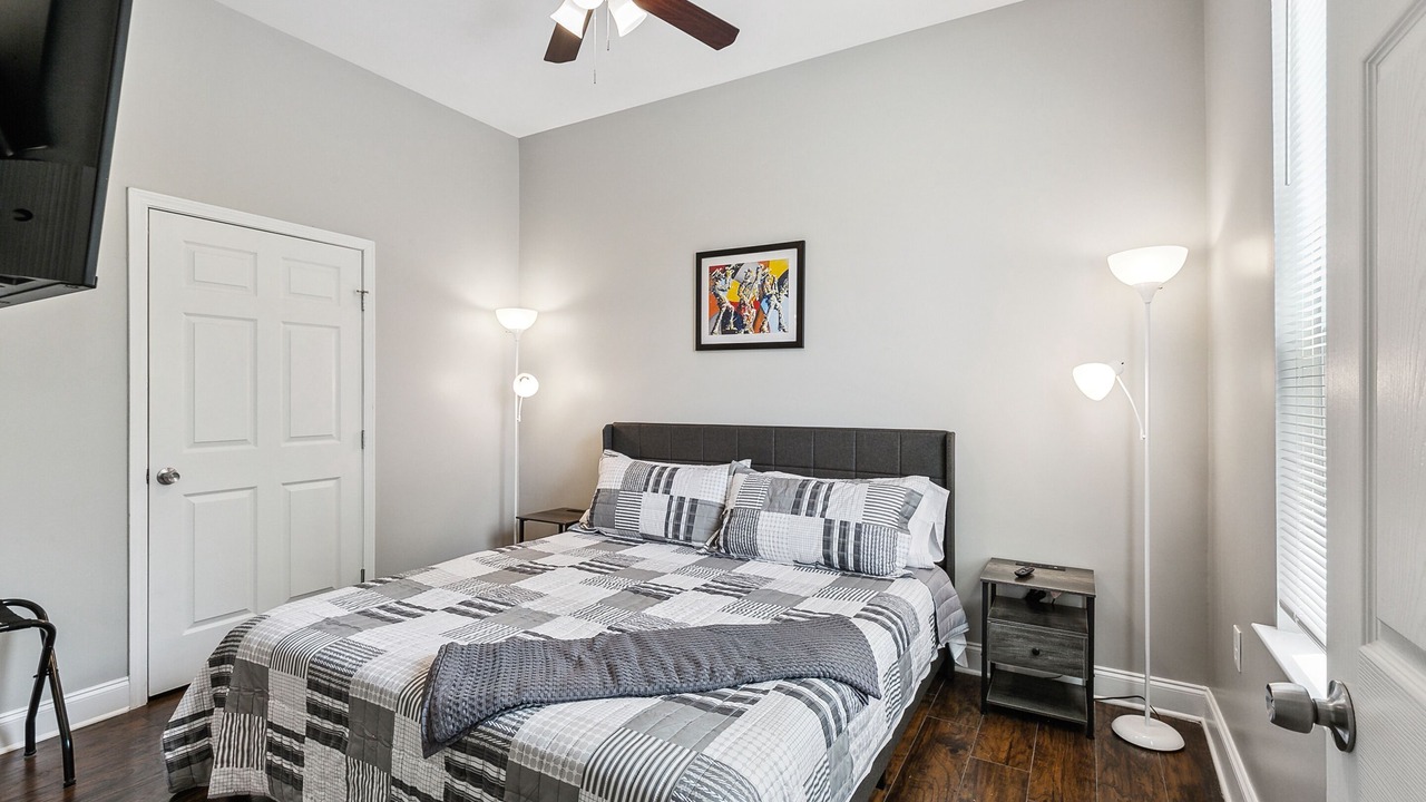 Photo of Bedroom in Broadmoor