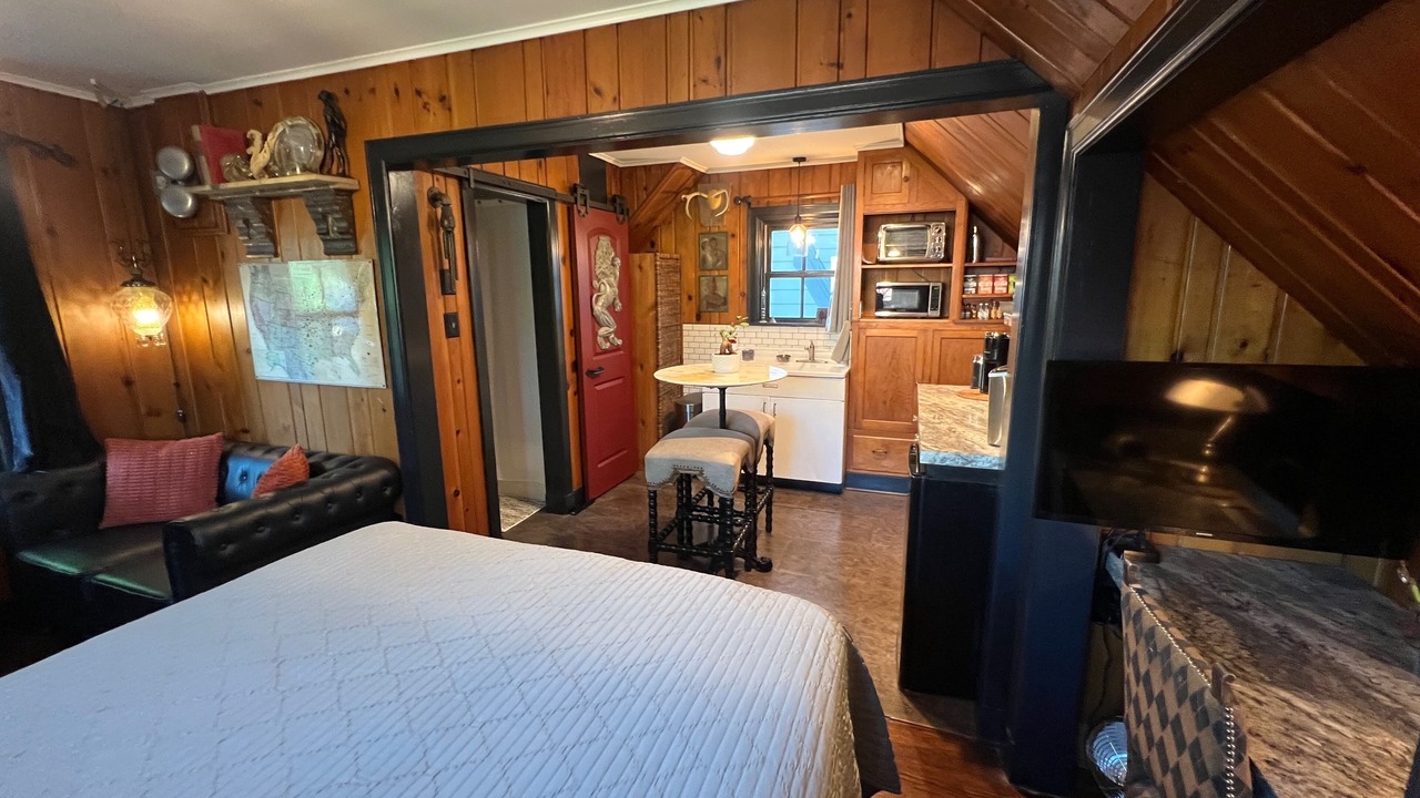 Photo of Bedroom in College Hill