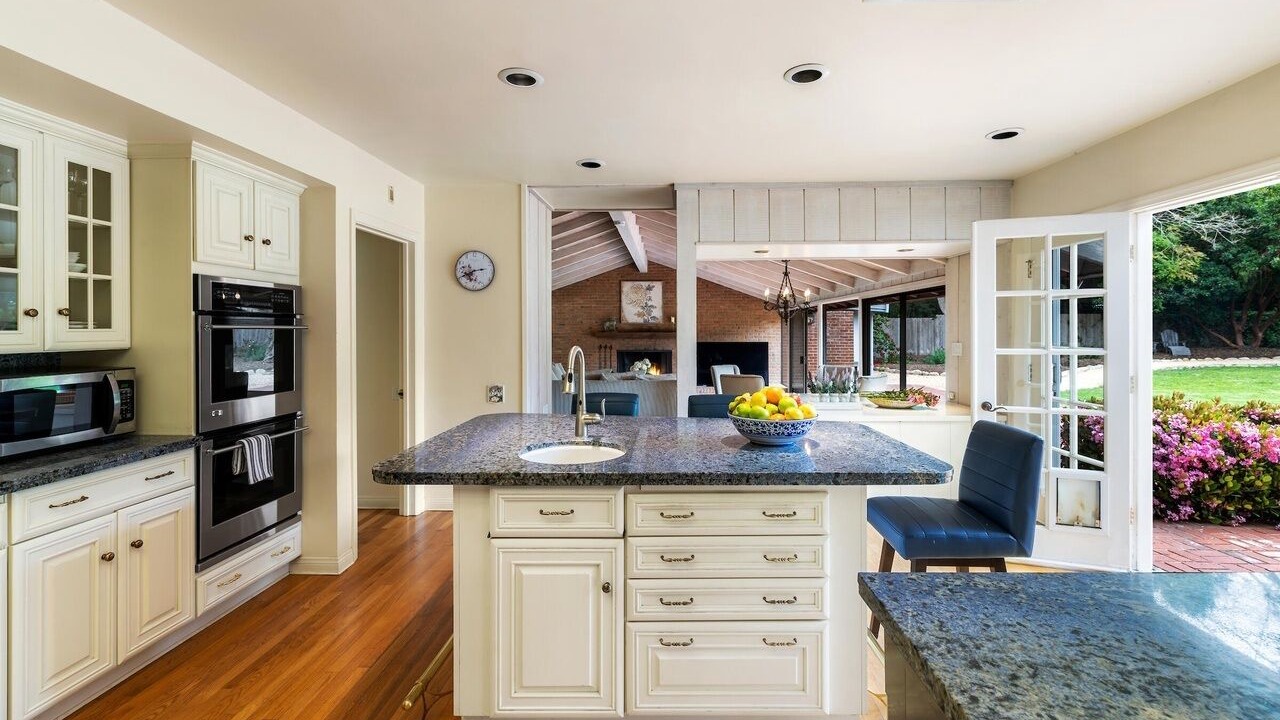Photo of Kitchen in Hope Ranch