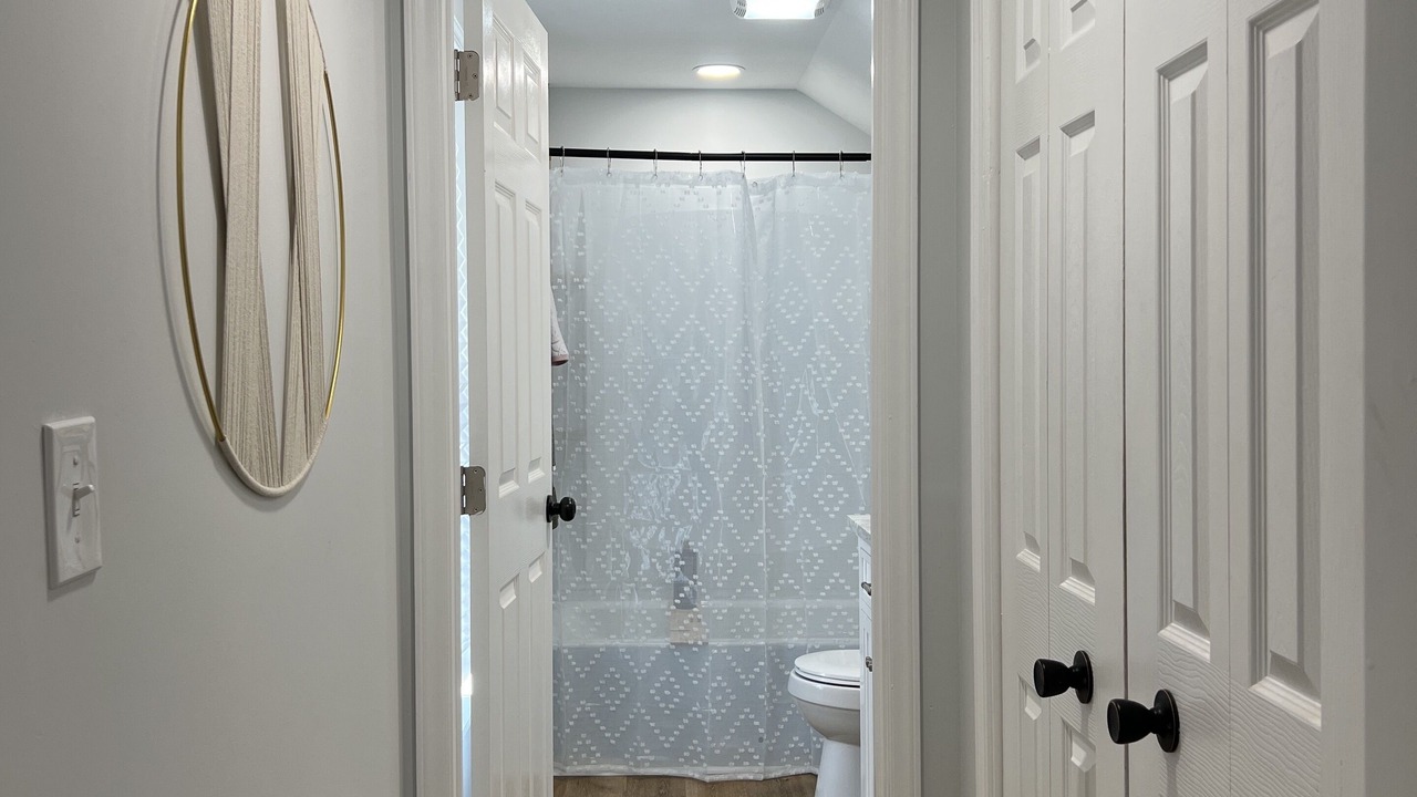 Photo of Bathroom in Dunean