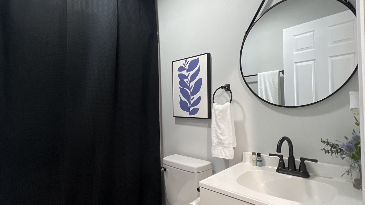 Photo of Bathroom in Dunean