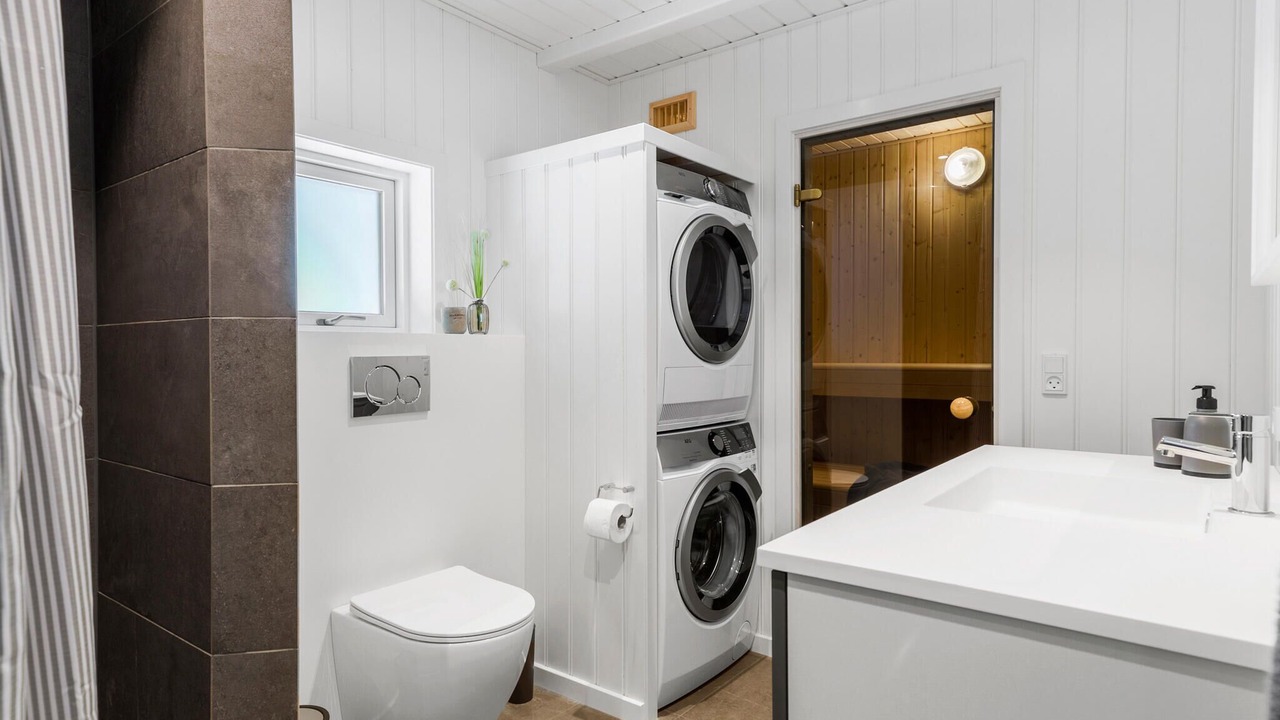 Photo of Bathroom in Aalbaek