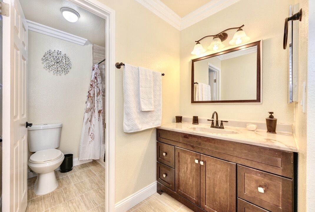 Photo of Bathroom in Southwestern Sacramento