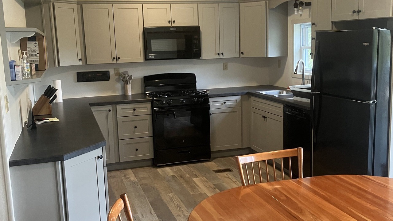 Photo of Kitchen in Scottsburg