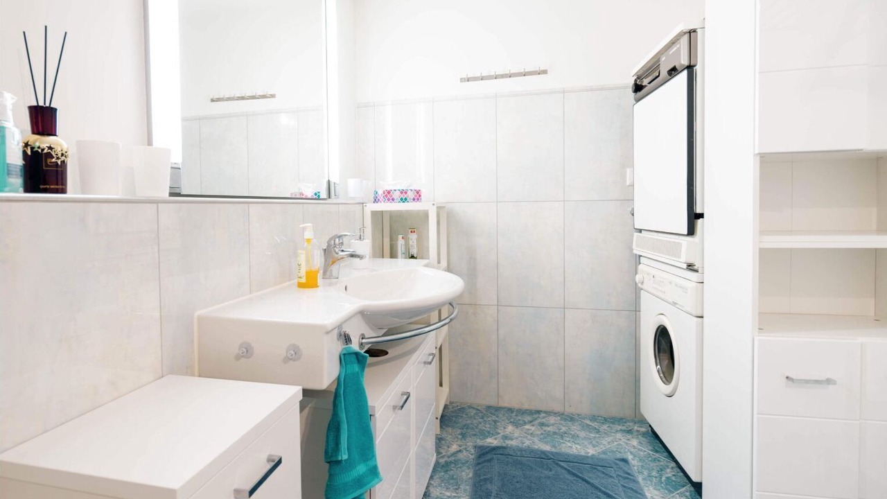 Photo of Bathroom in Mitloedi