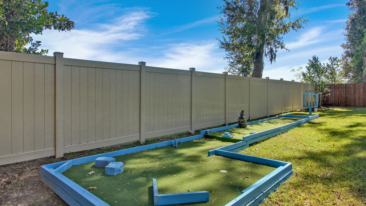 Photo of Outdoor in Fort King District