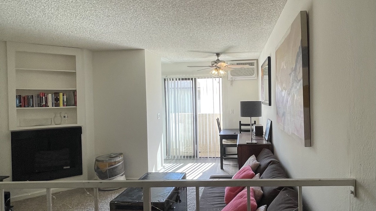 Photo of Livingroom in Norma Triangle