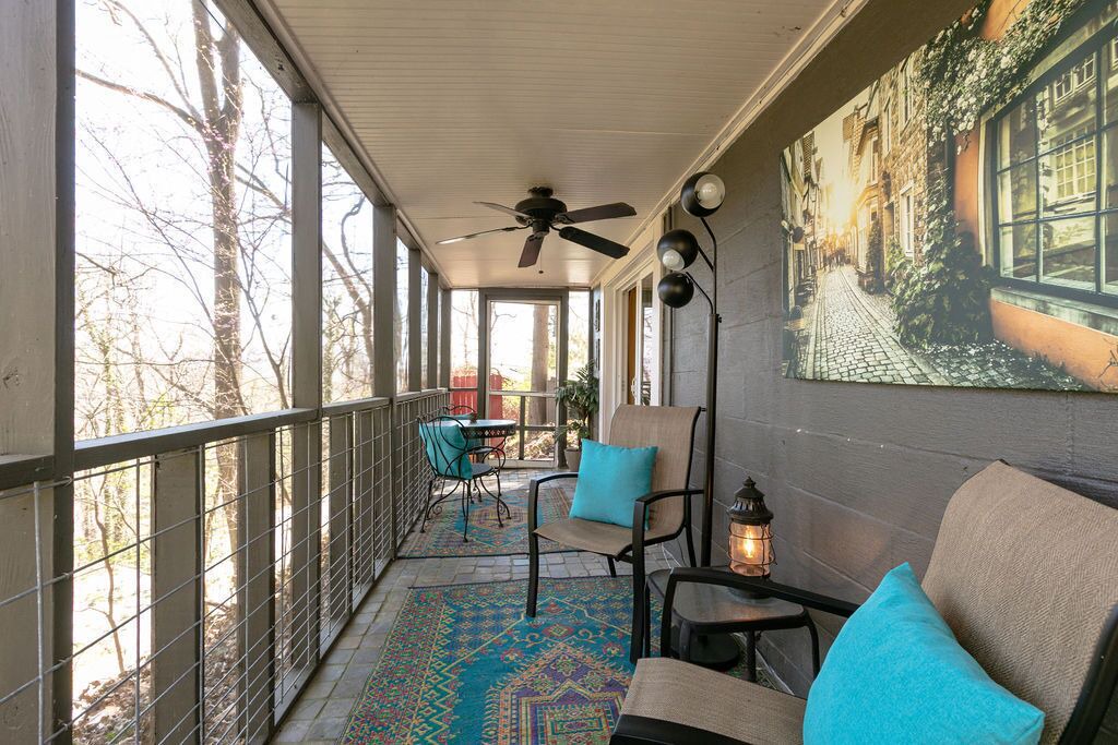 Photo of Outdoor in East End - Valley Street