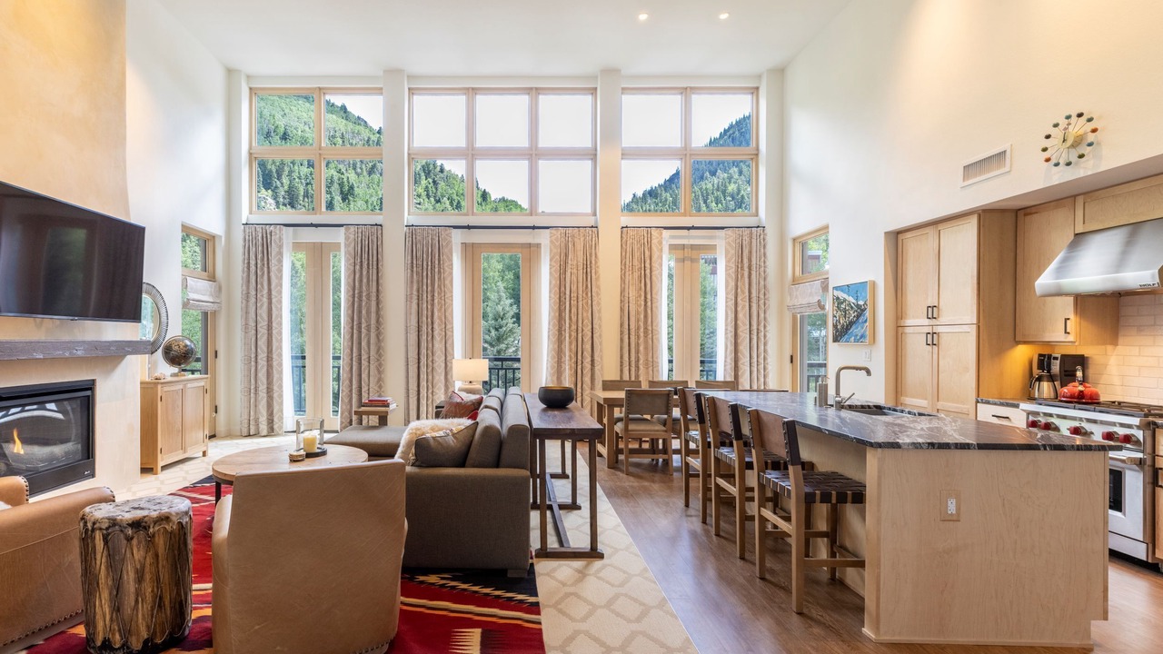 Photo of Livingroom in Taos Ski Valley