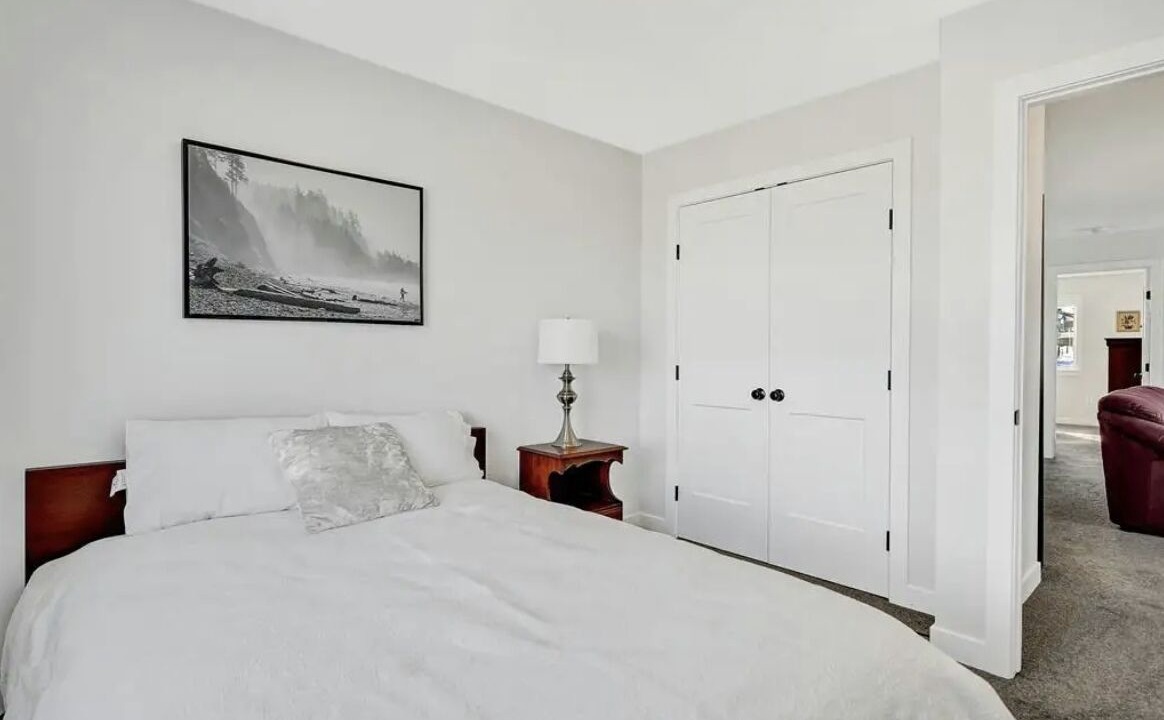 Photo of Bedroom in Clairmont