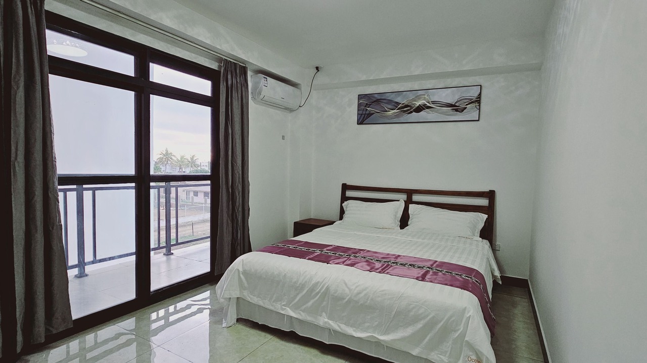 Photo of Bedroom in Wailoloa