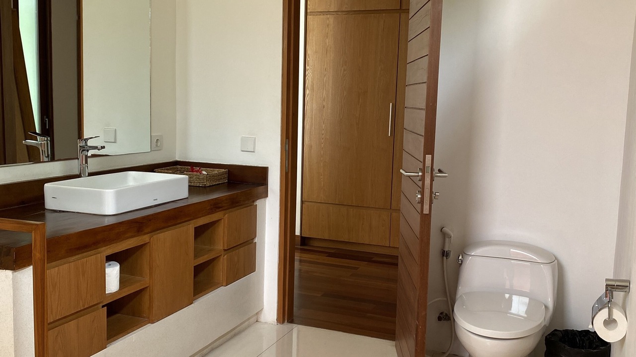 Photo of Bathroom in Babakan