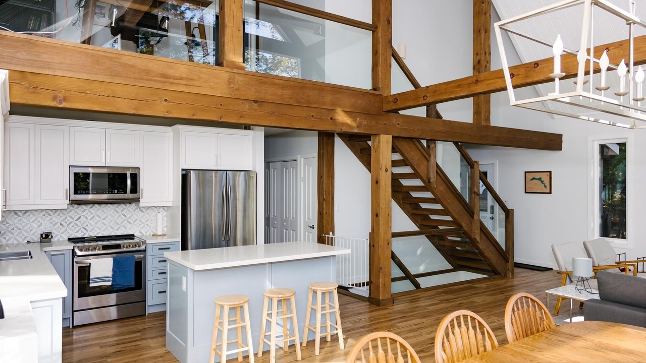 Photo of Kitchen in Dysart et al