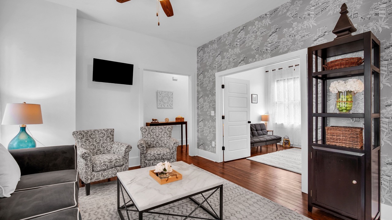 Photo of Livingroom in Metropolitan