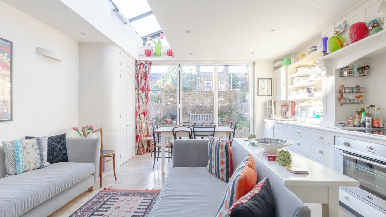Photo of Livingroom in Ravenscourt Park