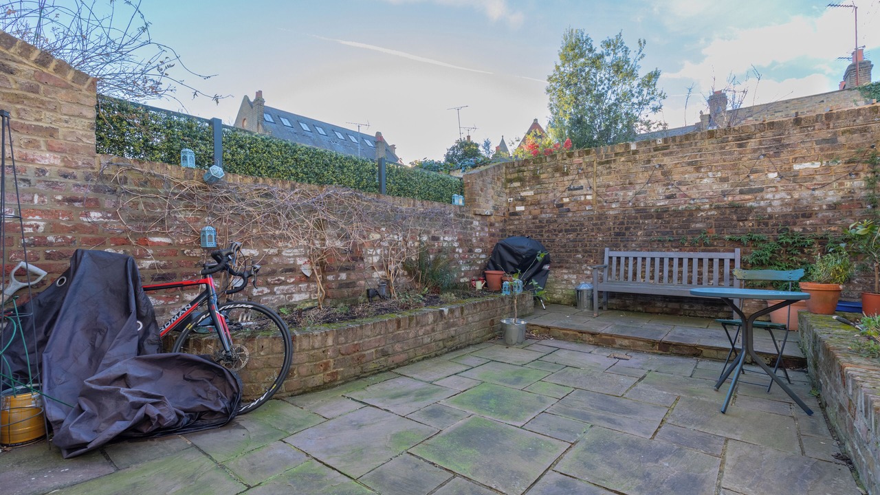 Photo of Outdoor in Ravenscourt Park
