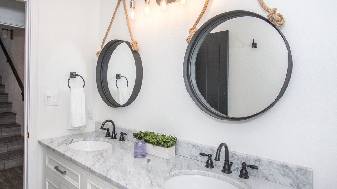 Photo of Bathroom in Pacifica