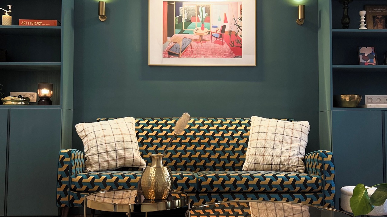 Photo of Livingroom in University District