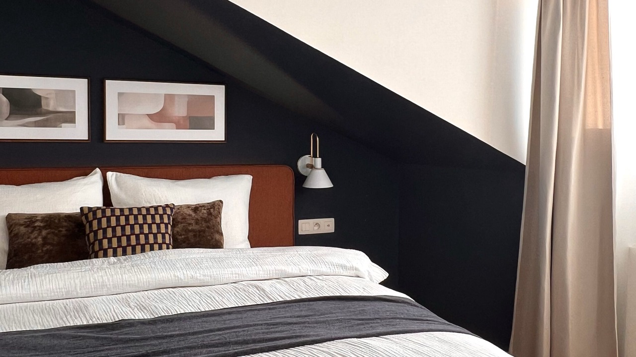 Photo of Bedroom in University District