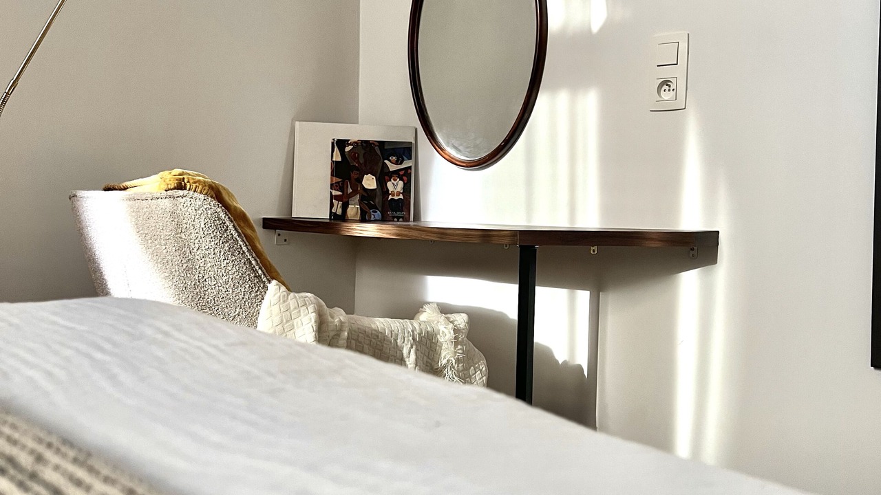 Photo of Bedroom in University District