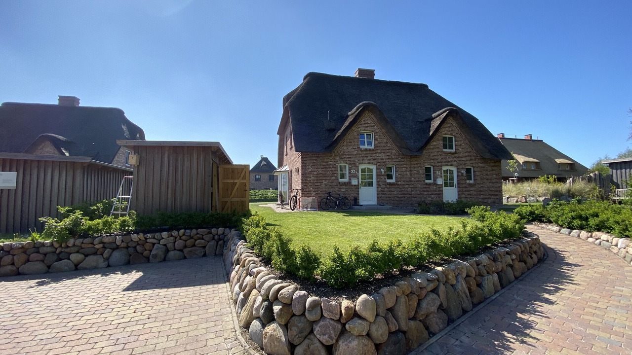 Photo of Outdoor in Tating