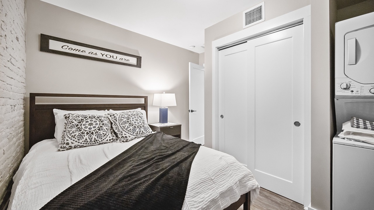 Photo of Bedroom in Charlestown