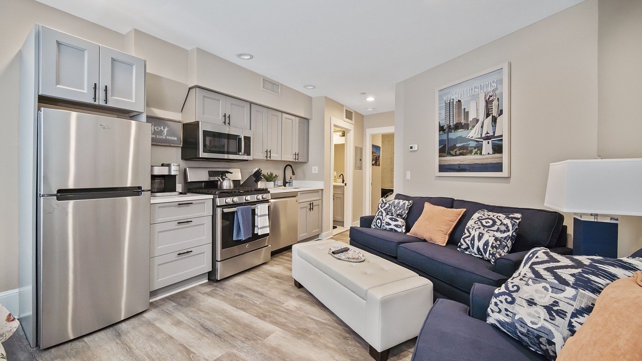 Photo of Livingroom in Charlestown
