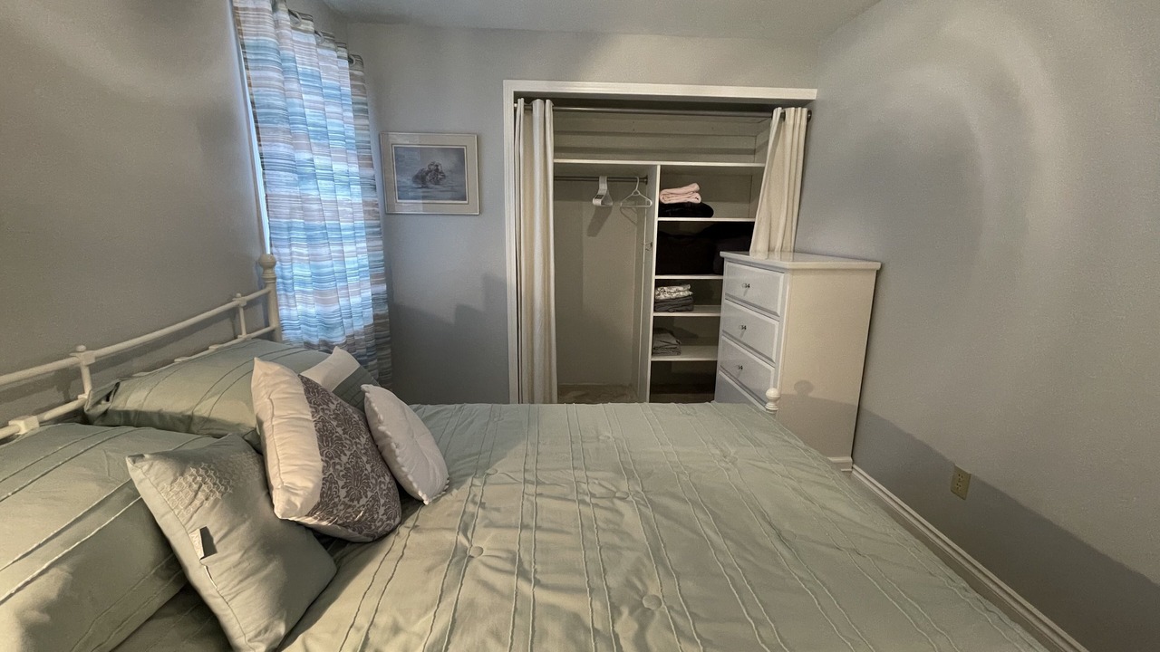 Photo of Bedroom in Eagle River