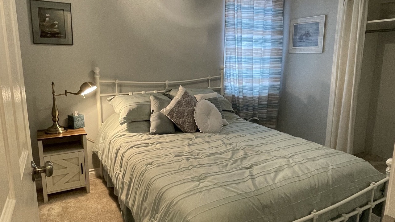 Photo of Bedroom in Eagle River