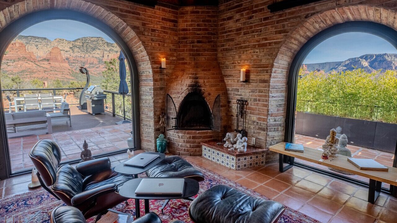 Photo of Livingroom in West Sedona