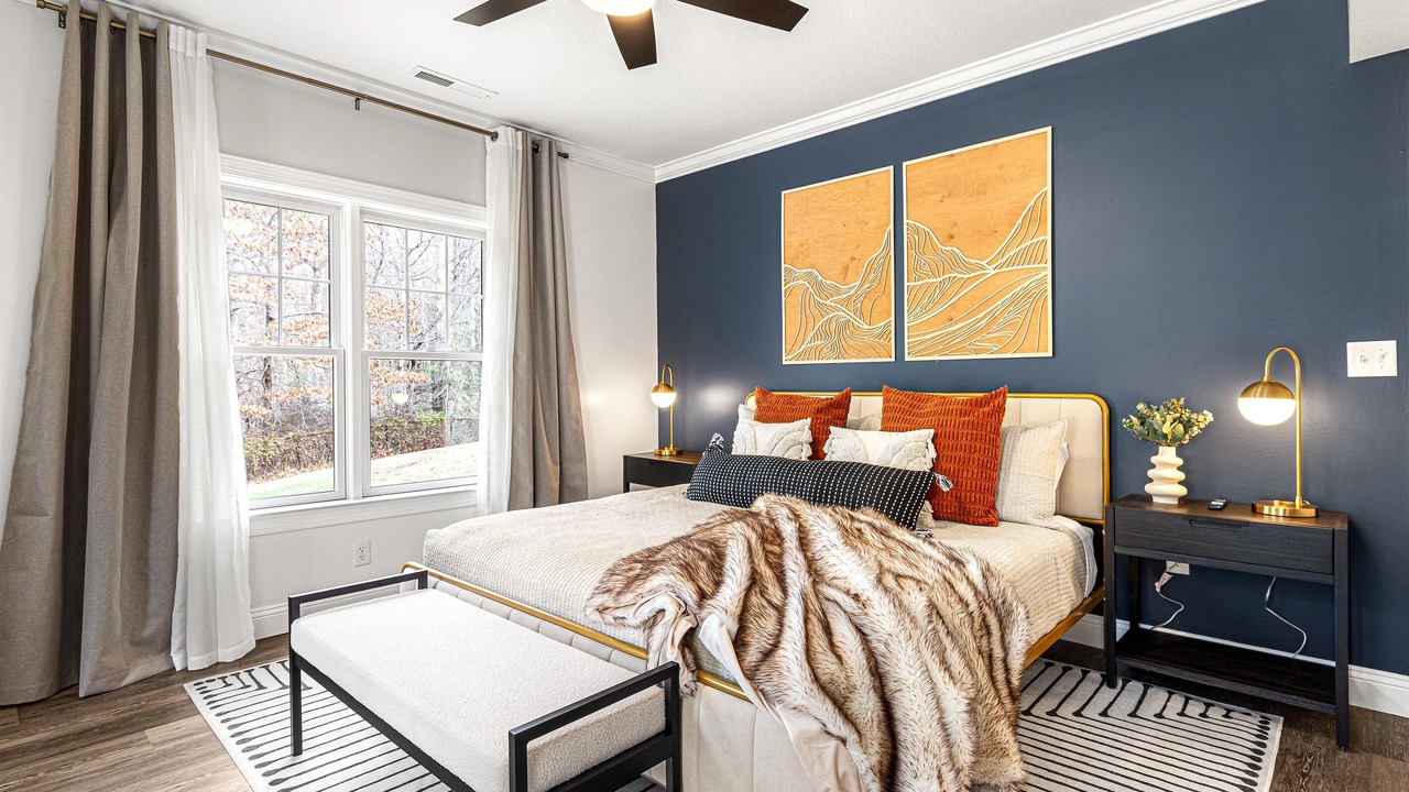 Photo of Bedroom in Hendersonville