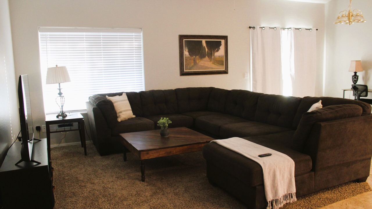 Photo of Livingroom in Arizona City