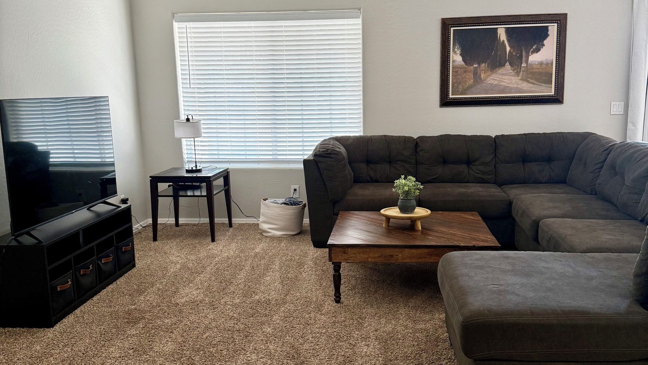 Photo of Livingroom in Arizona City