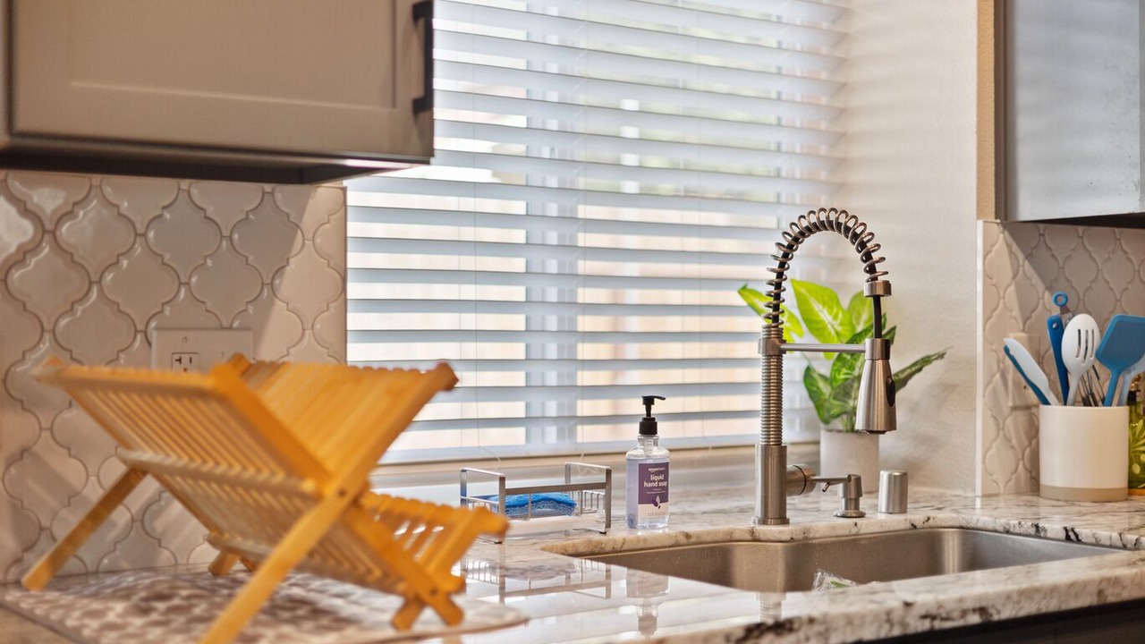 Photo of Kitchen in Southwestern Sacramento