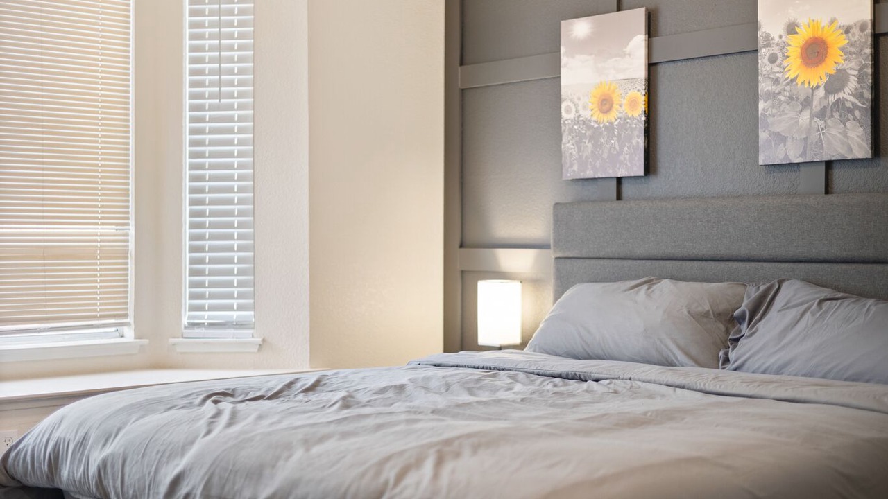 Photo of Bedroom in Southwestern Sacramento