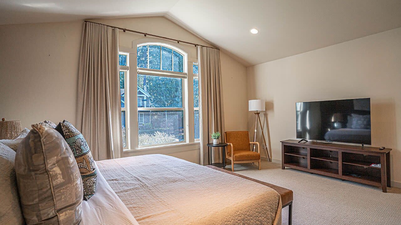 Photo of Bedroom in South Juanita