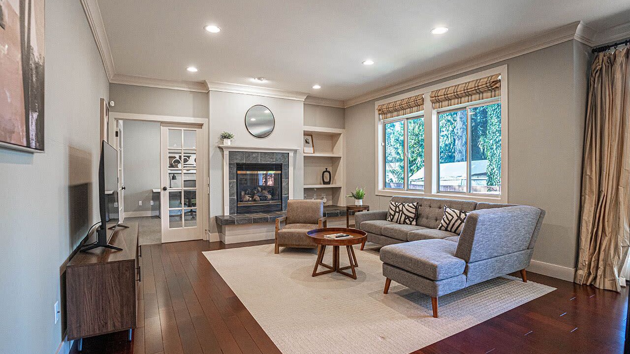 Photo of Livingroom in South Juanita