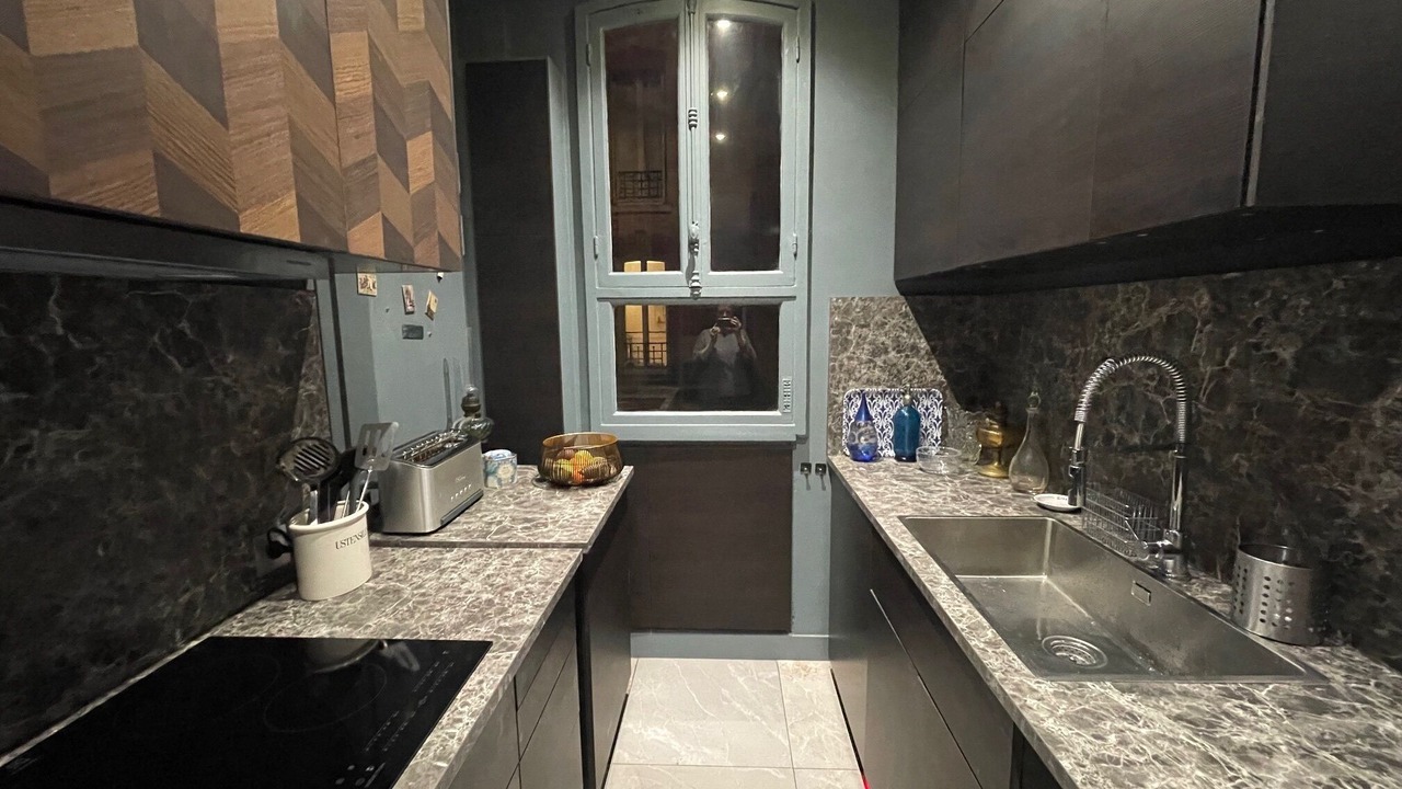 Photo of Kitchen in Quartier de l'Ecole-Militaire