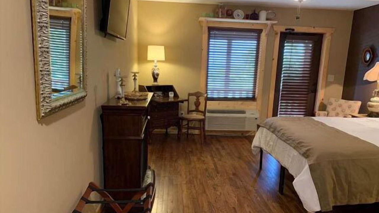 Photo of Bedroom in Stanardsville